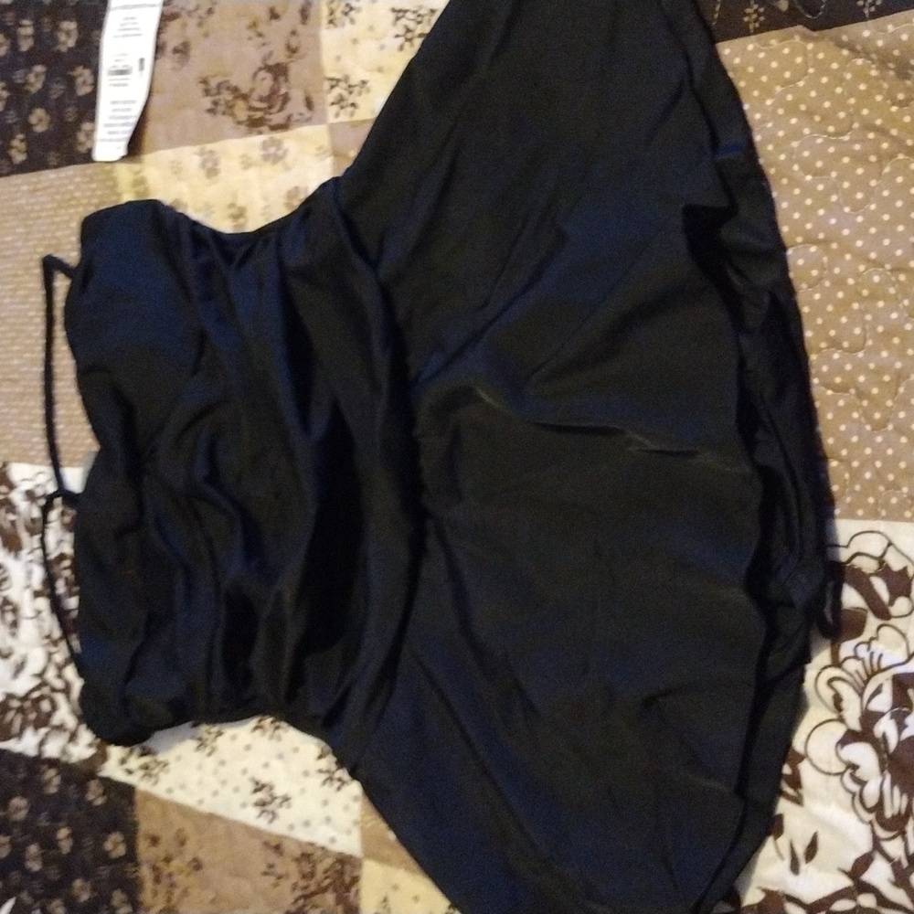 Instant Figure Compression Swimsuit - Picture 11 of 14